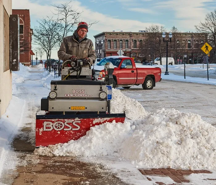 BOSS Snowrator